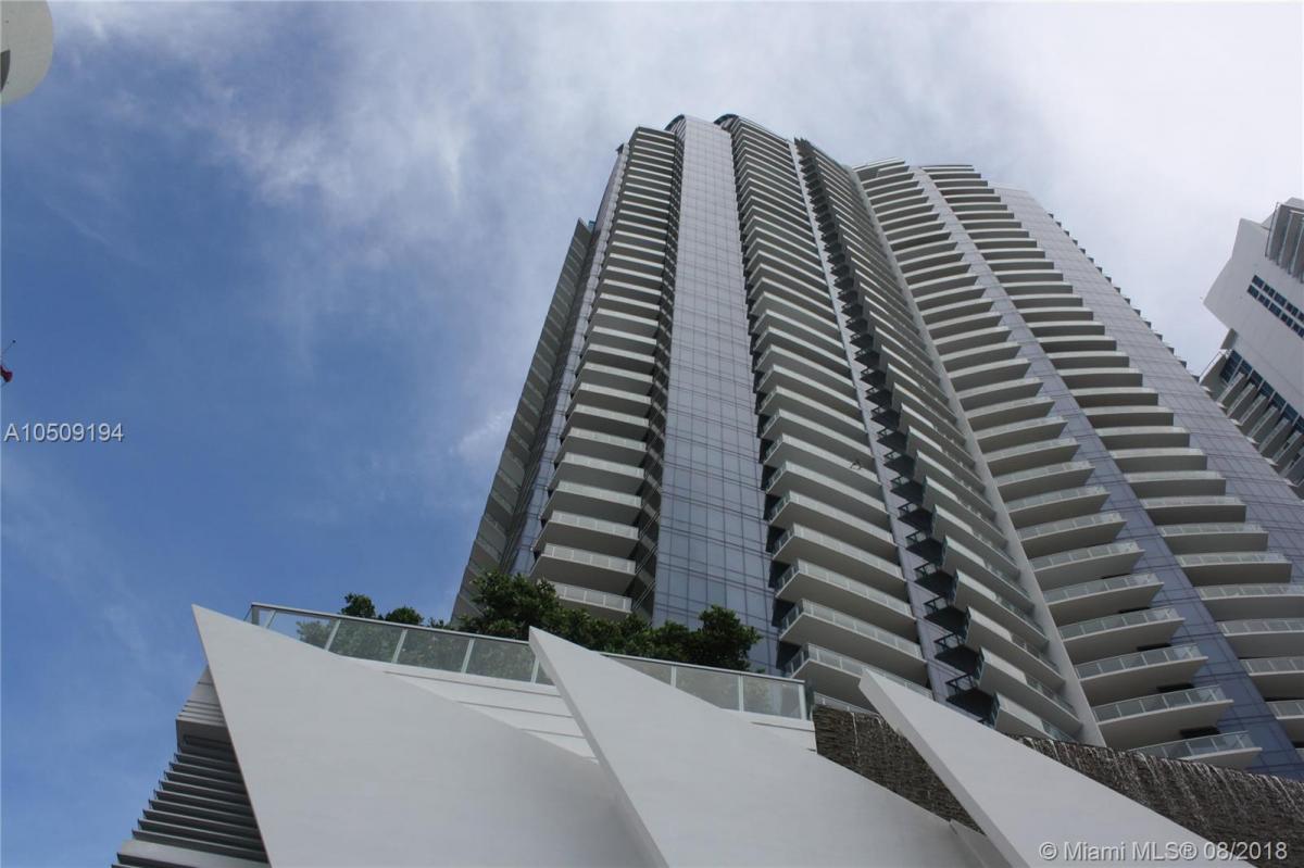 Picture of Home For Sale in Sunny Isles Beach, Florida, United States