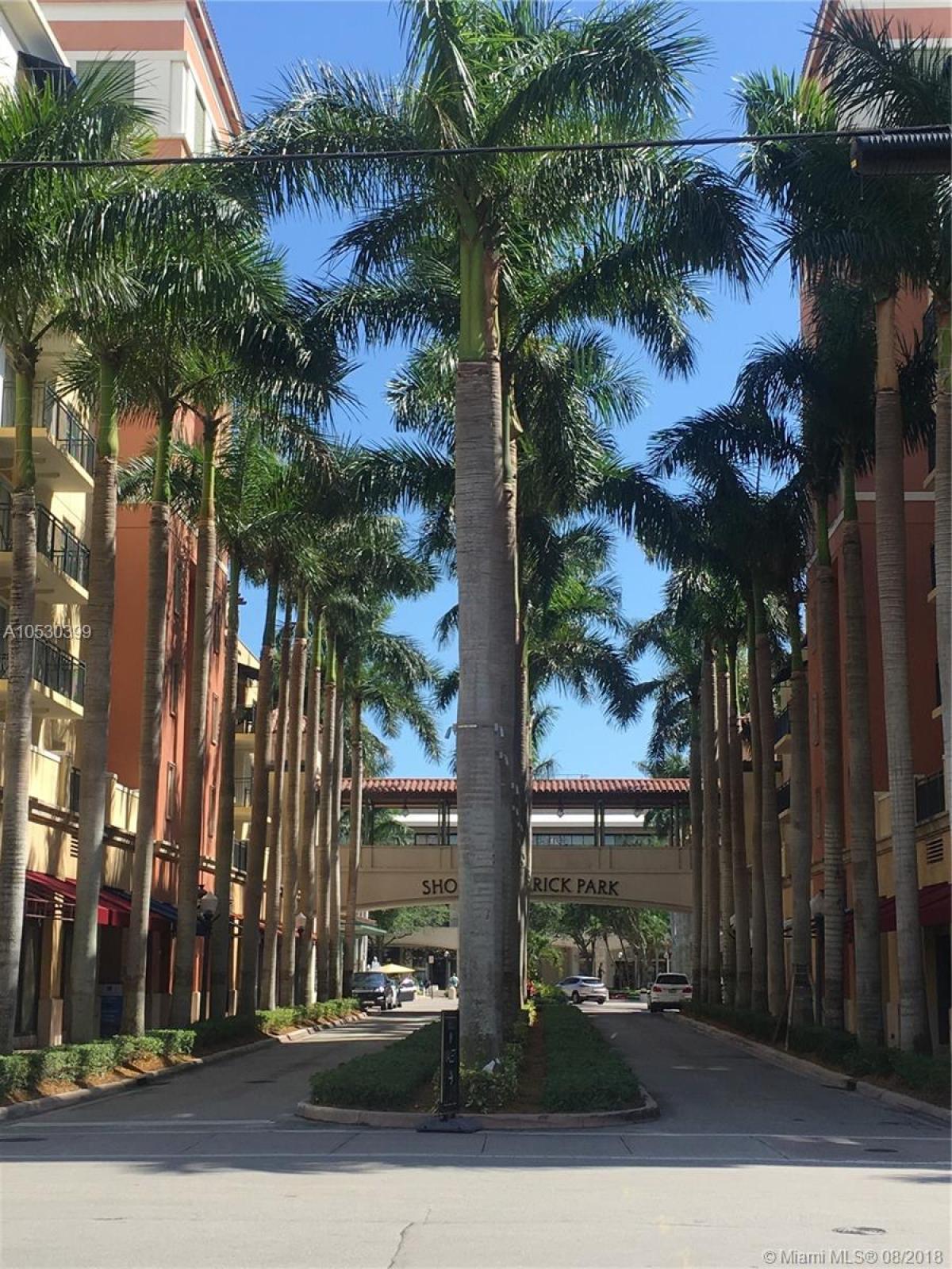 Picture of Home For Sale in Coral Gables, Florida, United States