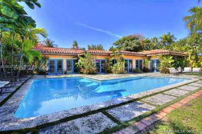 Home For Sale in Key Biscayne, Florida