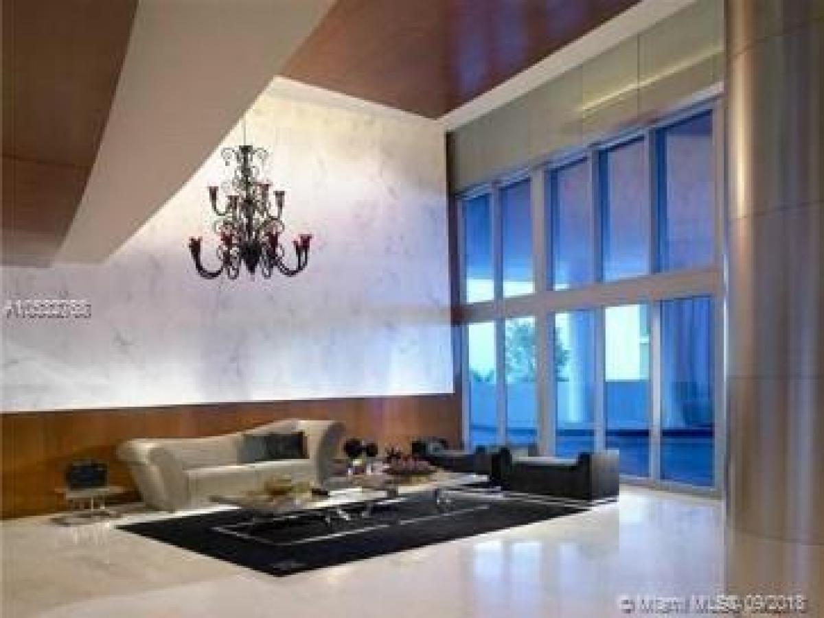 Picture of Home For Sale in Sunny Isles Beach, Florida, United States