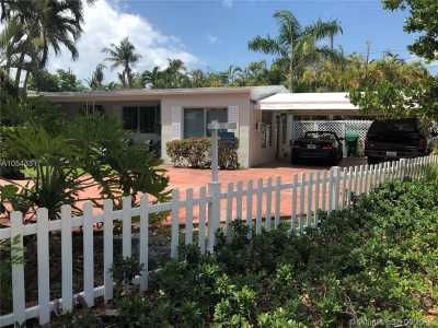 Home For Sale in Key Biscayne, Florida