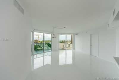 Home For Sale in Sunny Isles Beach, Florida