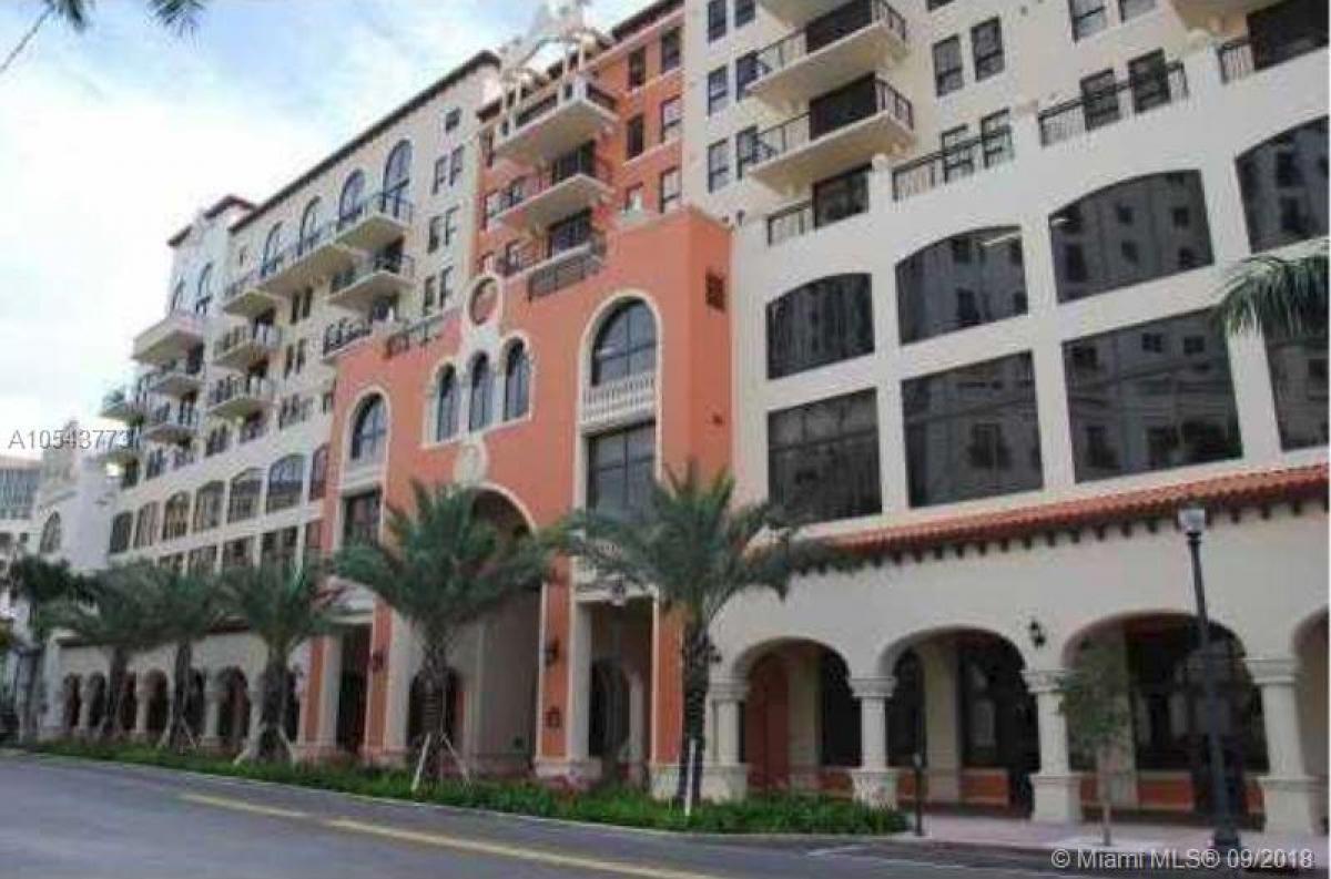 Picture of Home For Sale in Coral Gables, Florida, United States