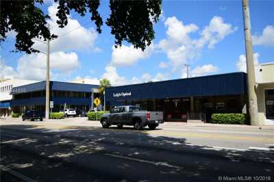 Home For Sale in Coral Gables, Florida