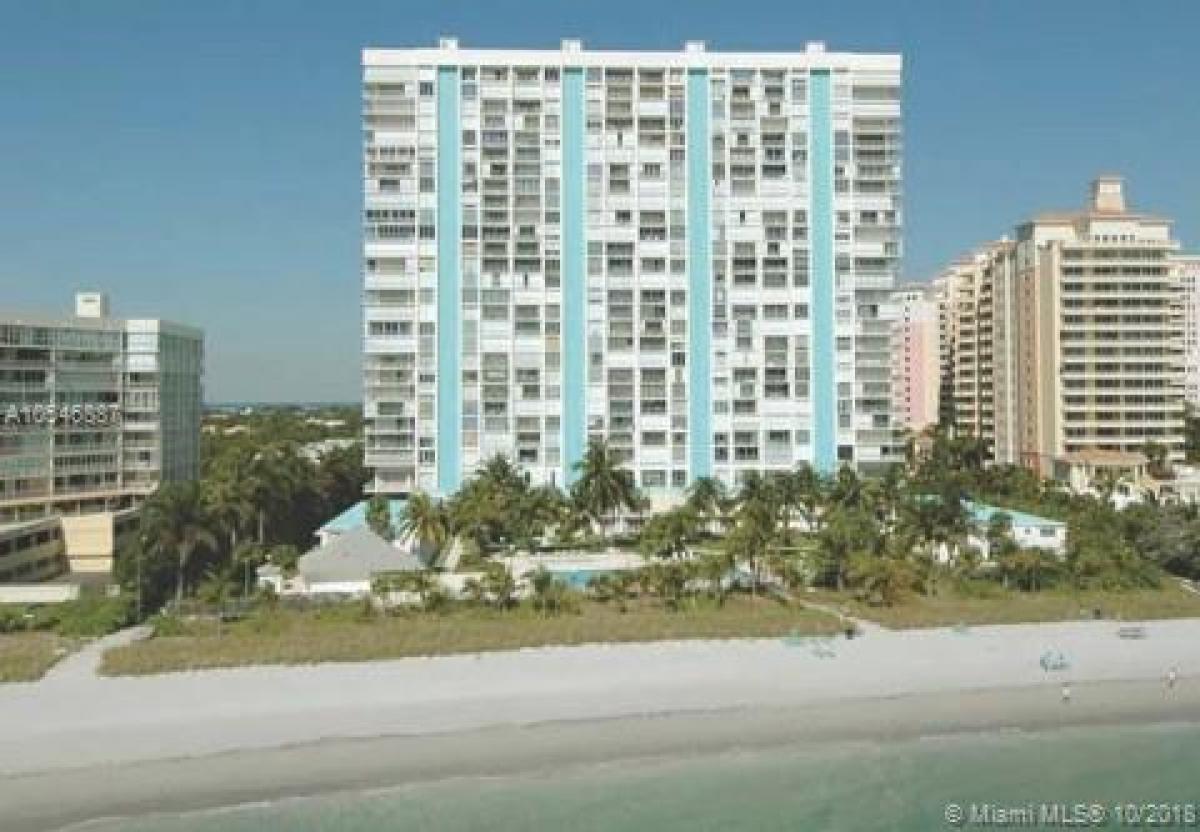 Picture of Home For Sale in Key Biscayne, Florida, United States