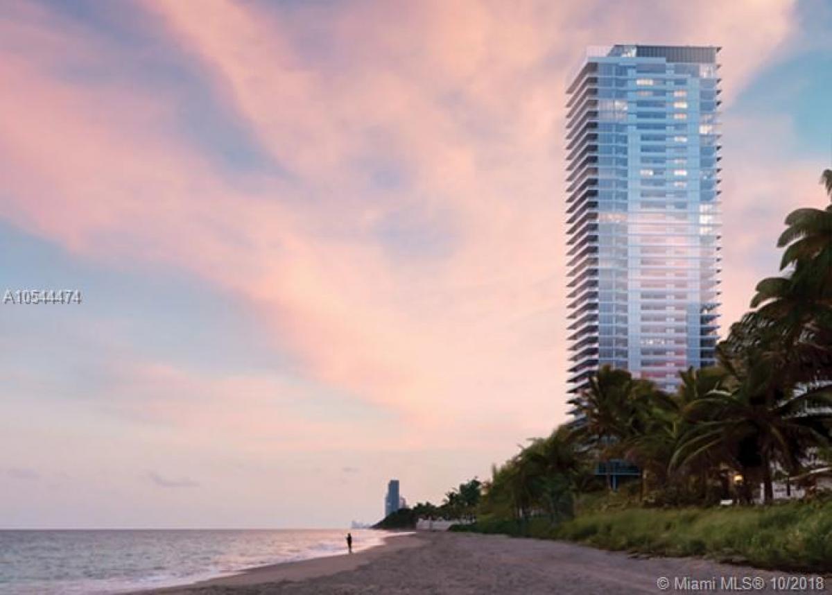 Picture of Home For Sale in Hallandale, Florida, United States