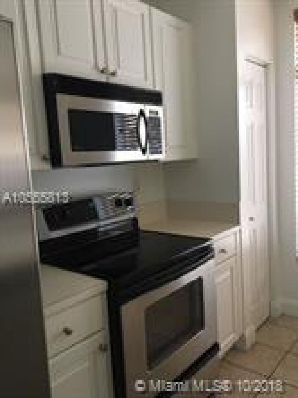 Picture of Home For Sale in Doral, Florida, United States