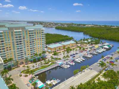 Apartment For Sale in Boynton Beach, Florida