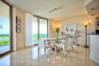 Apartment For Sale in Palm Beach Gardens, Florida