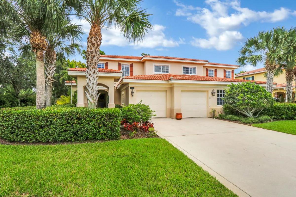 Picture of Apartment For Sale in Jupiter, Florida, United States