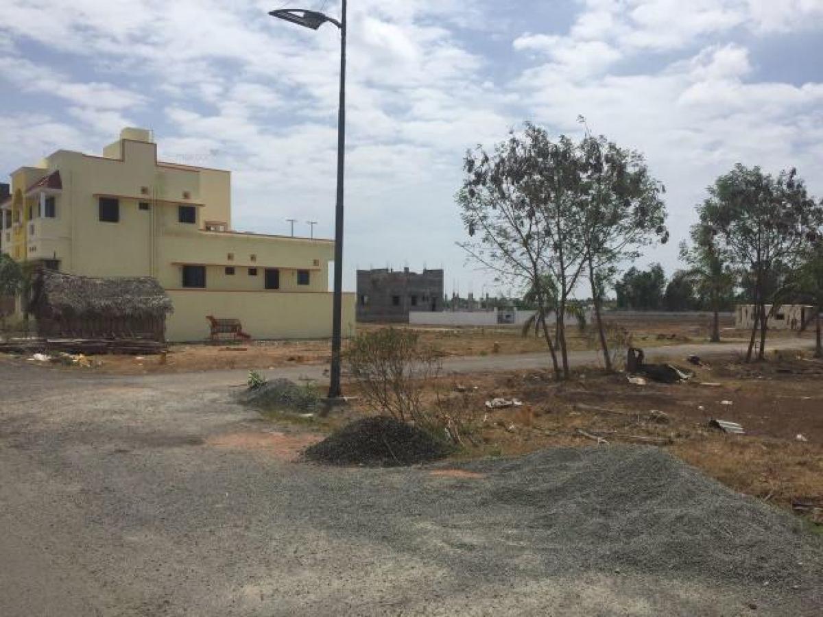 Picture of Residential Land For Sale in Chennai, Tamil Nadu, India