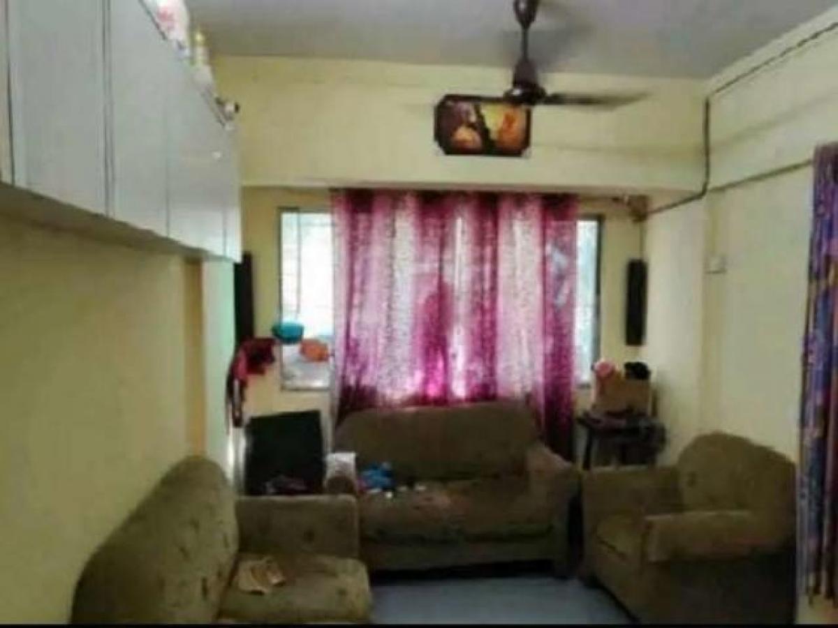Picture of Home For Sale in Mumbai, Maharashtra, India