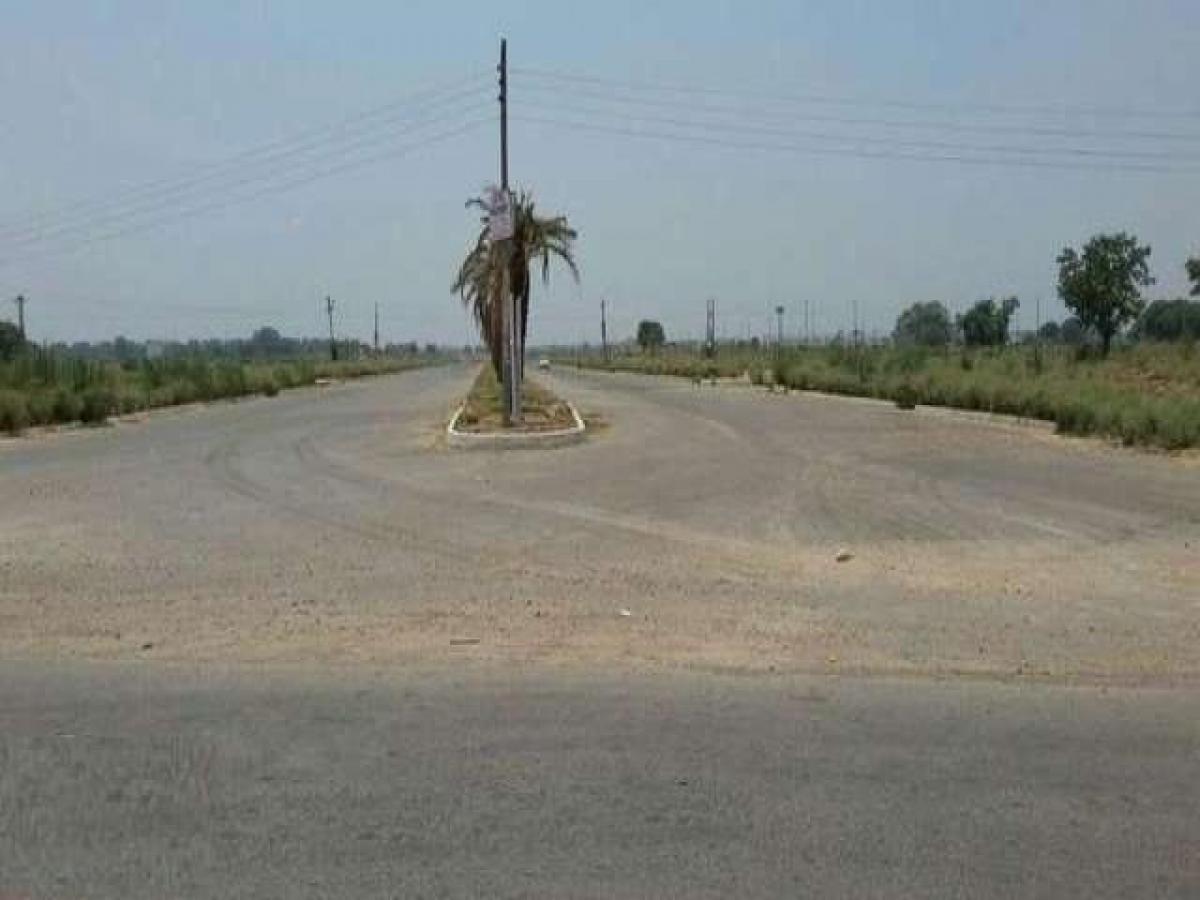 Picture of Residential Land For Sale in Chandigarh, Chandigarh, India