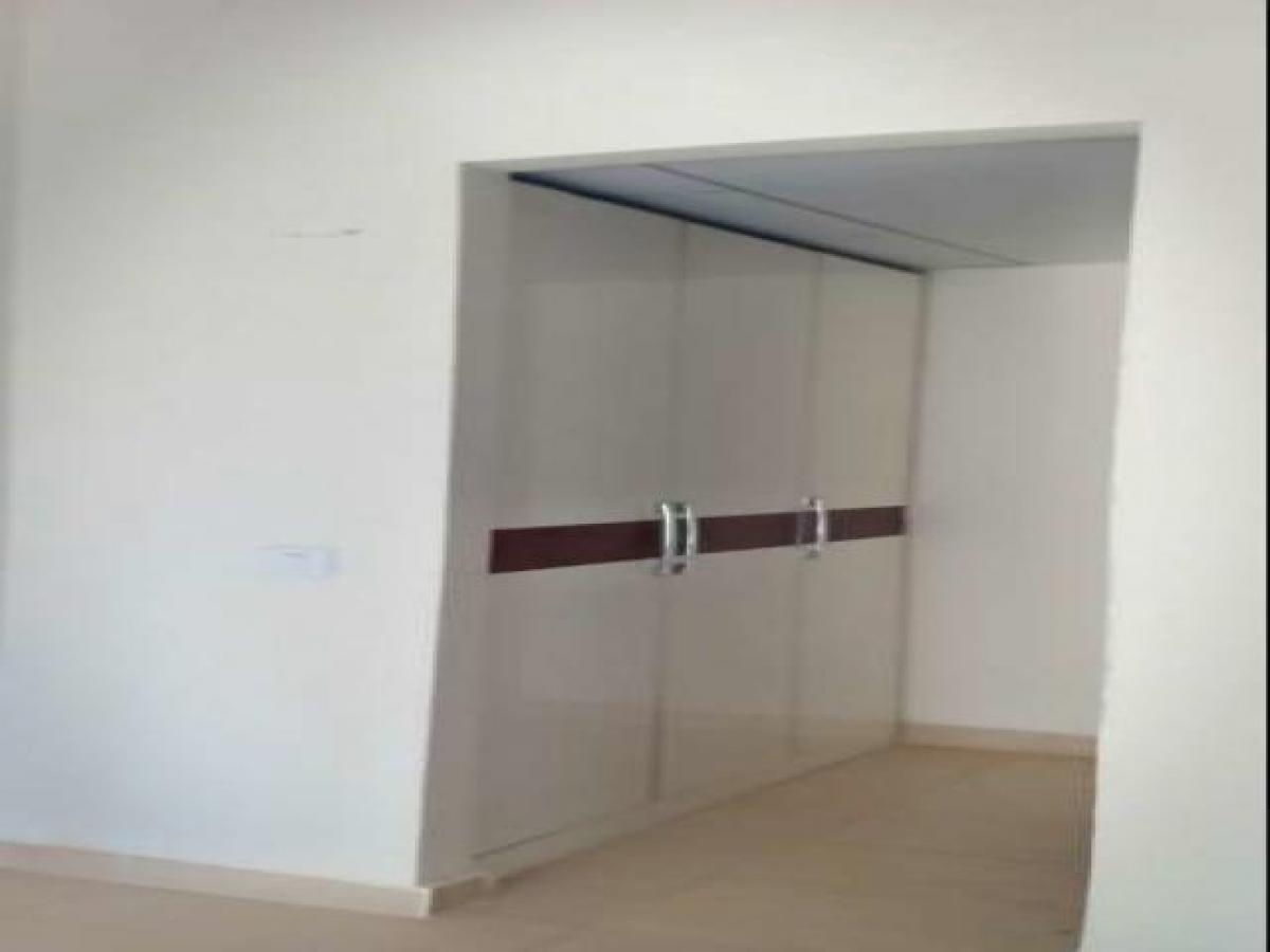 Picture of Apartment For Rent in Noida, Uttar Pradesh, India