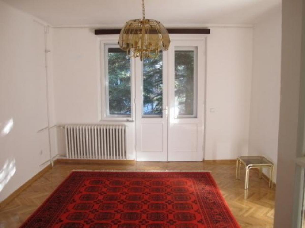 Picture of Home For Sale in Mumbai, Maharashtra, India