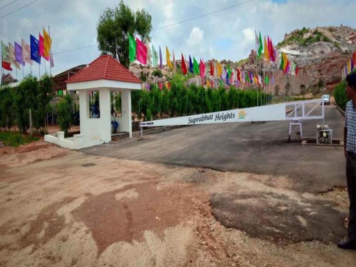 Picture of Residential Land For Sale in Hyderabad, Andhra Pradesh, India