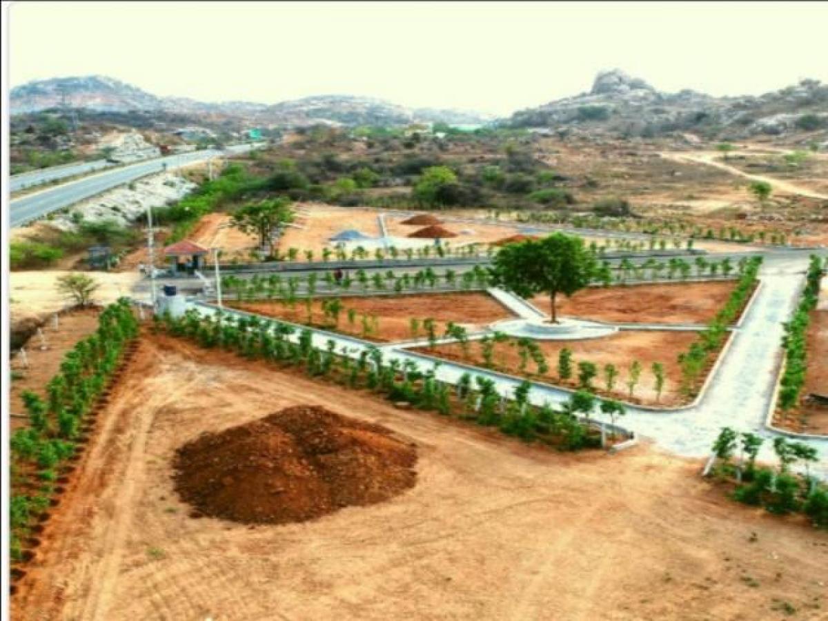 Picture of Residential Land For Sale in Hyderabad, Andhra Pradesh, India
