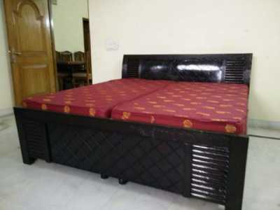 Home For Rent in Noida, India