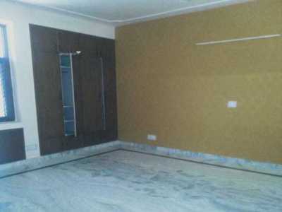 Home For Rent in Noida, India