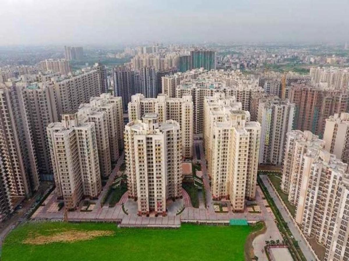 Picture of Home For Sale in Greater Noida, Uttar Pradesh, India
