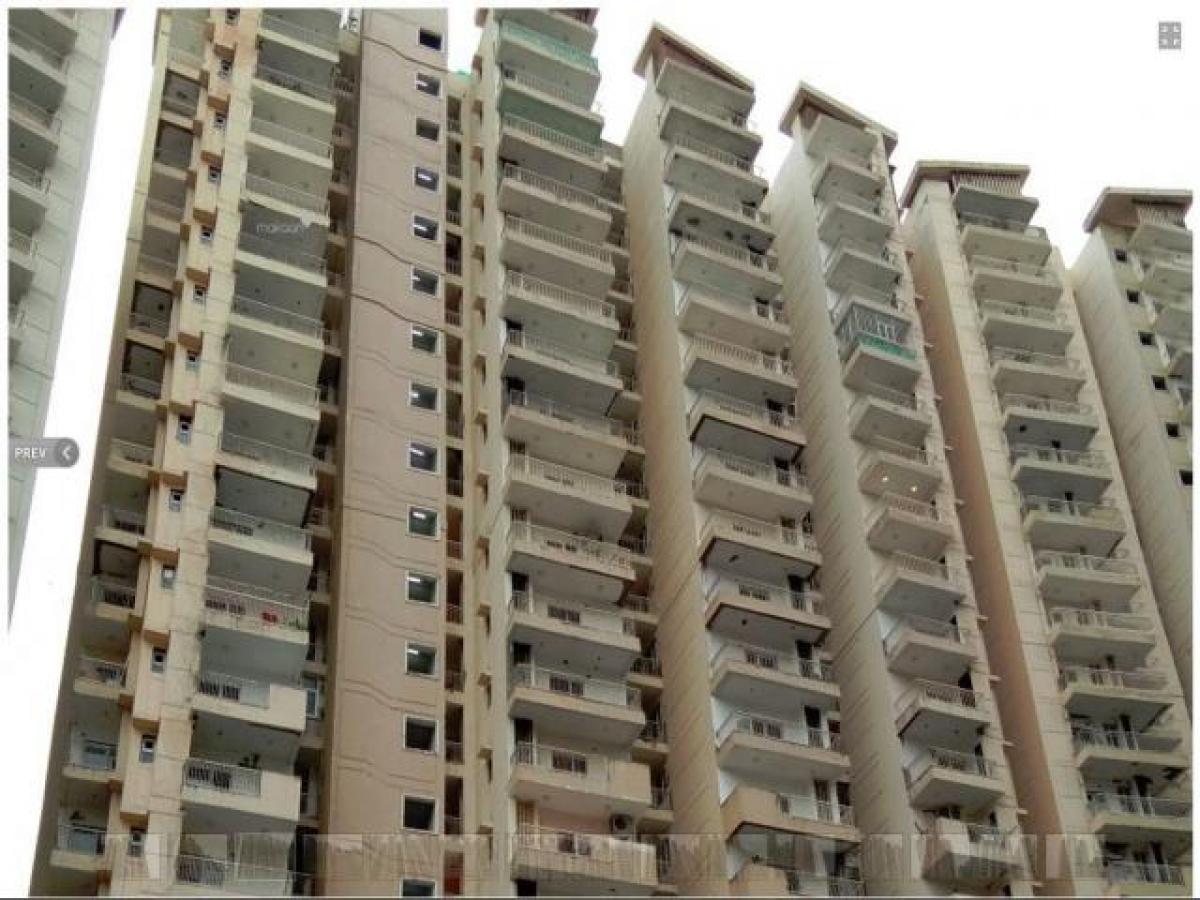 Picture of Home For Sale in Greater Noida, Uttar Pradesh, India