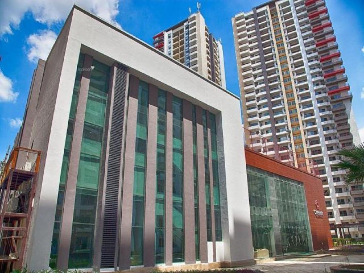 Picture of Home For Sale in Greater Noida, Uttar Pradesh, India