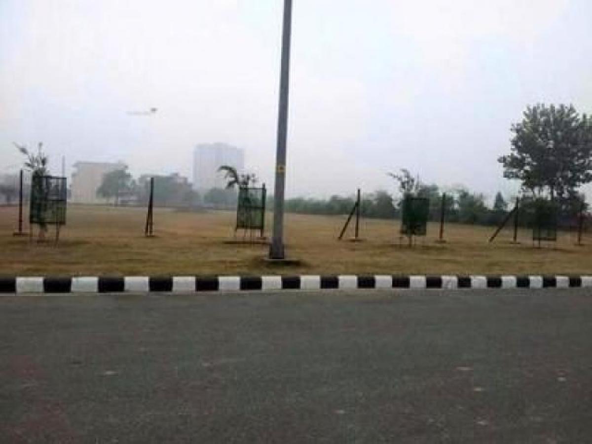 Picture of Residential Land For Sale in Mohali, Punjab, India