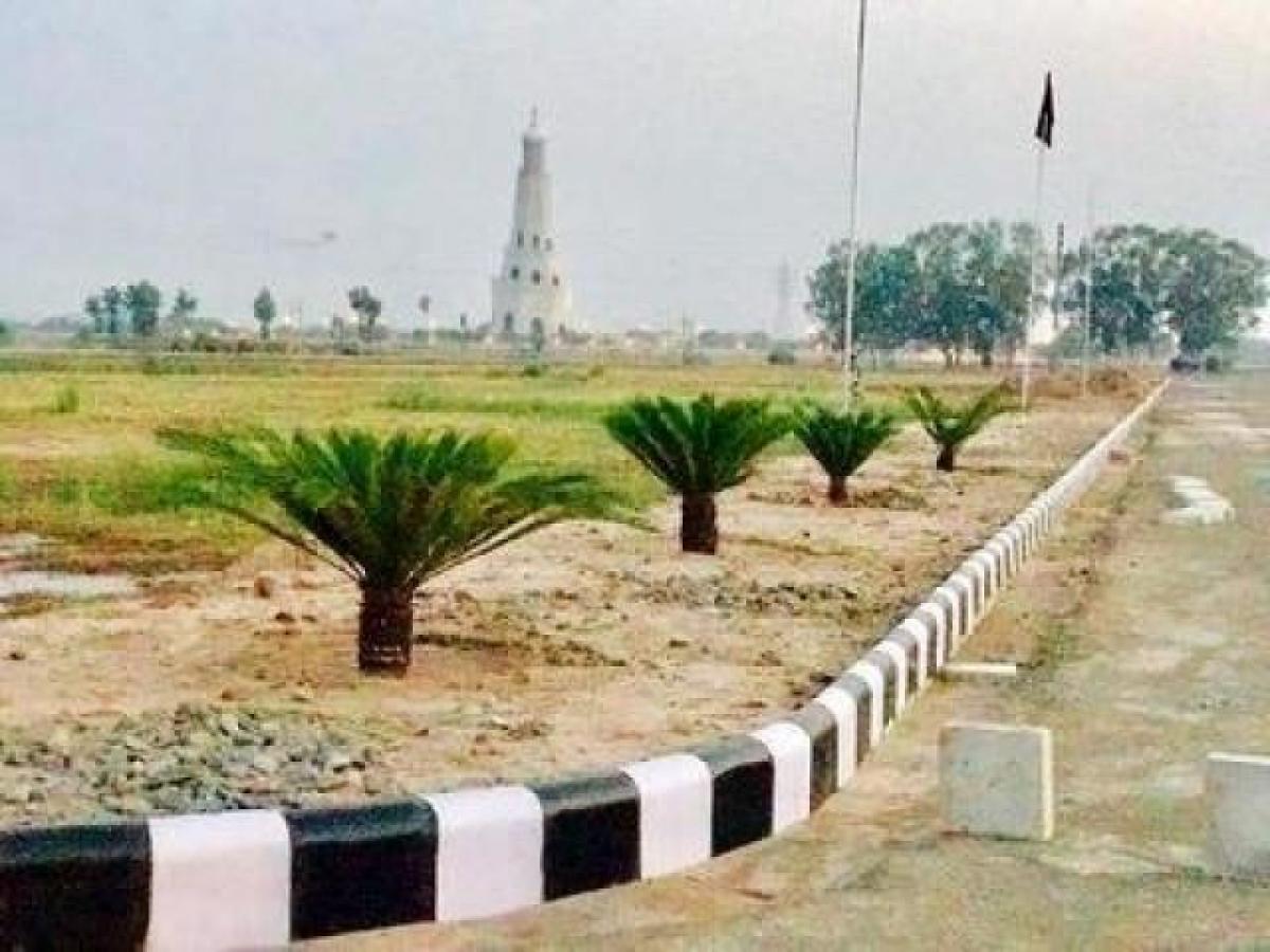 Picture of Residential Land For Sale in Mohali, Punjab, India