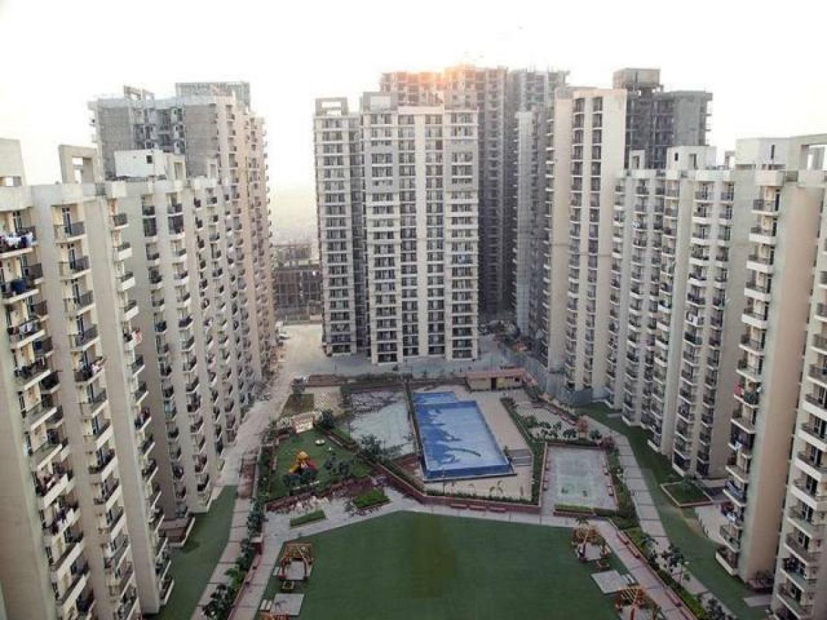 Picture of Home For Sale in Greater Noida, Uttar Pradesh, India