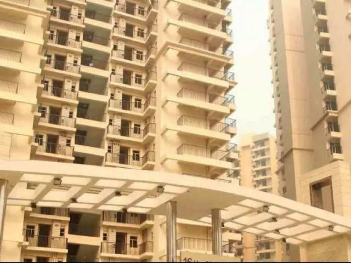 Picture of Home For Sale in Greater Noida, Uttar Pradesh, India