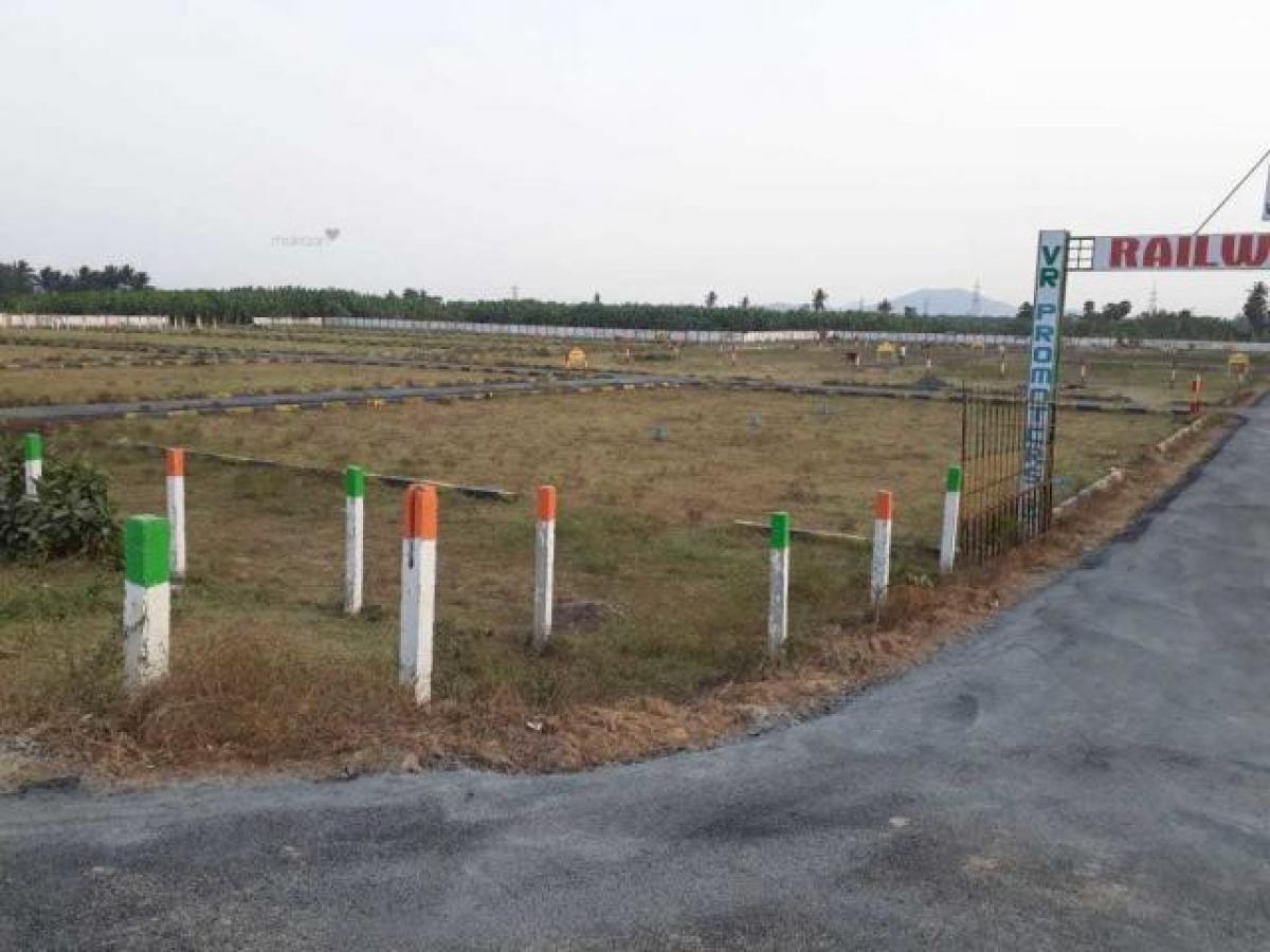 Picture of Residential Land For Sale in Chennai, Tamil Nadu, India