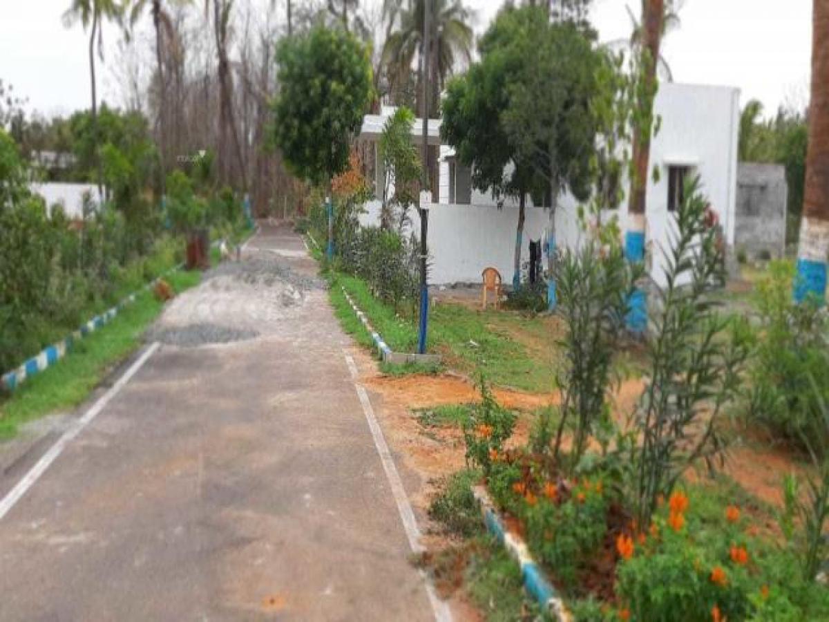 Picture of Residential Land For Sale in Chennai, Tamil Nadu, India
