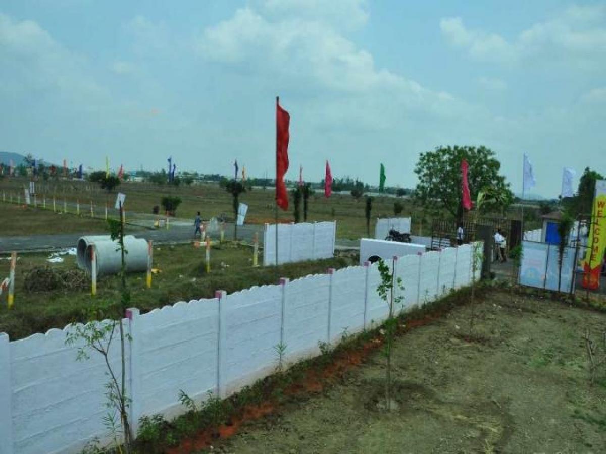 Picture of Residential Land For Sale in Chennai, Tamil Nadu, India
