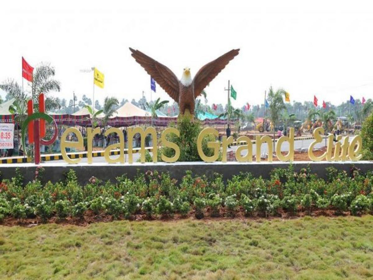 Picture of Residential Land For Sale in Visakhapatnam, Andhra Pradesh, India