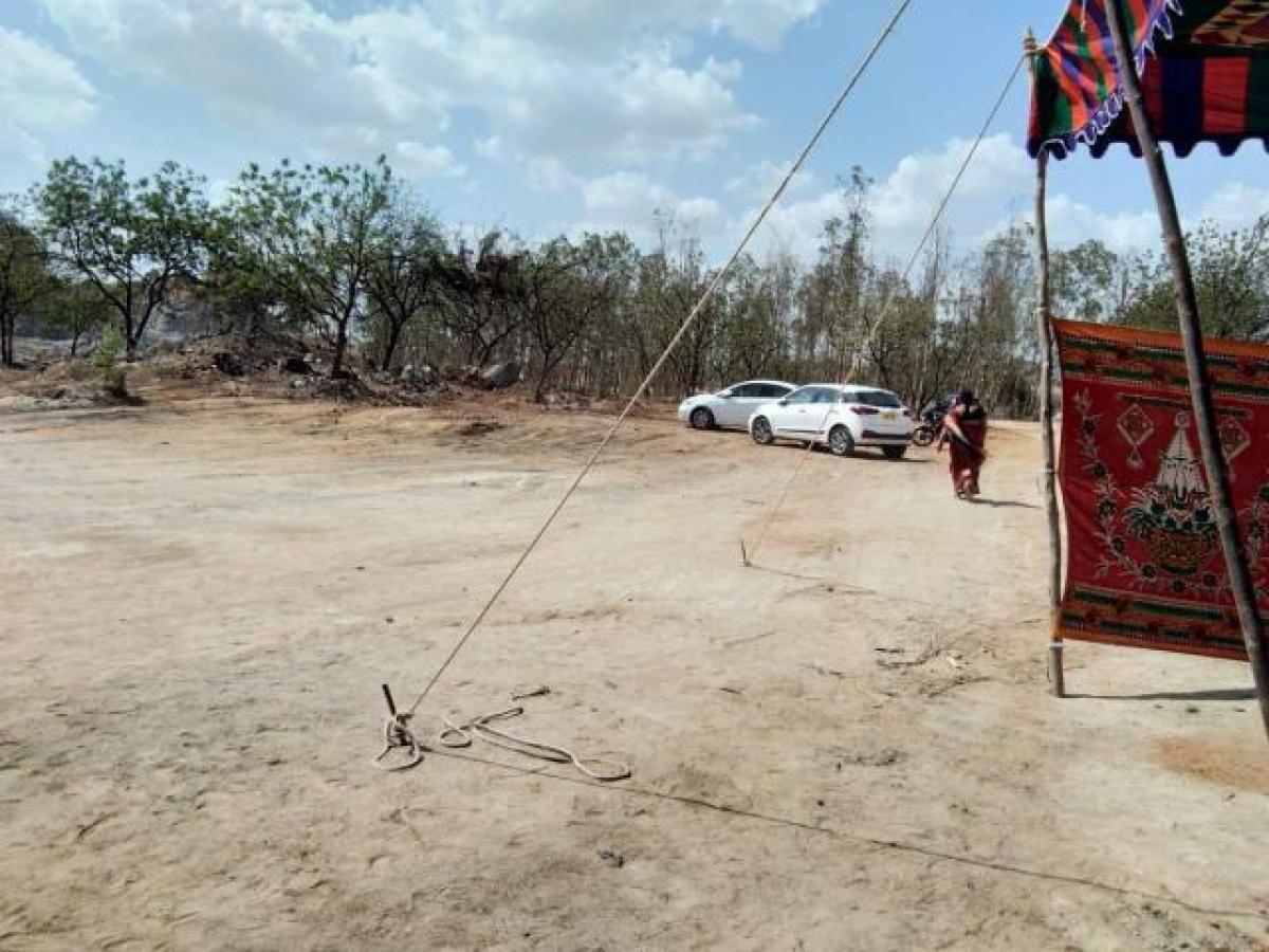 Picture of Residential Land For Sale in Hyderabad, Andhra Pradesh, India