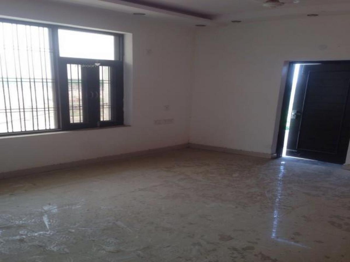 Picture of Home For Sale in Faridabad, Haryana, India