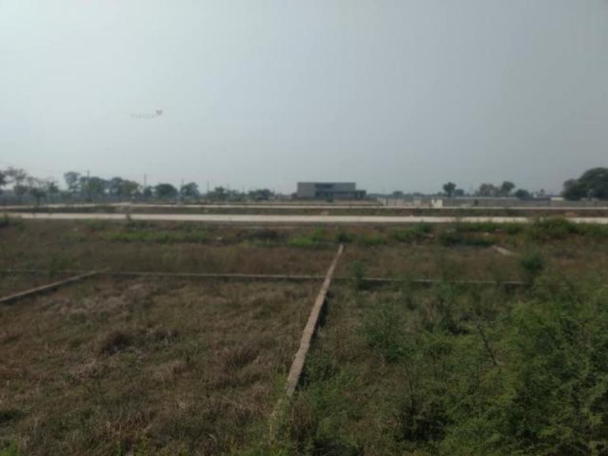 Picture of Residential Land For Sale in Raipur, Chhattisgarh, India