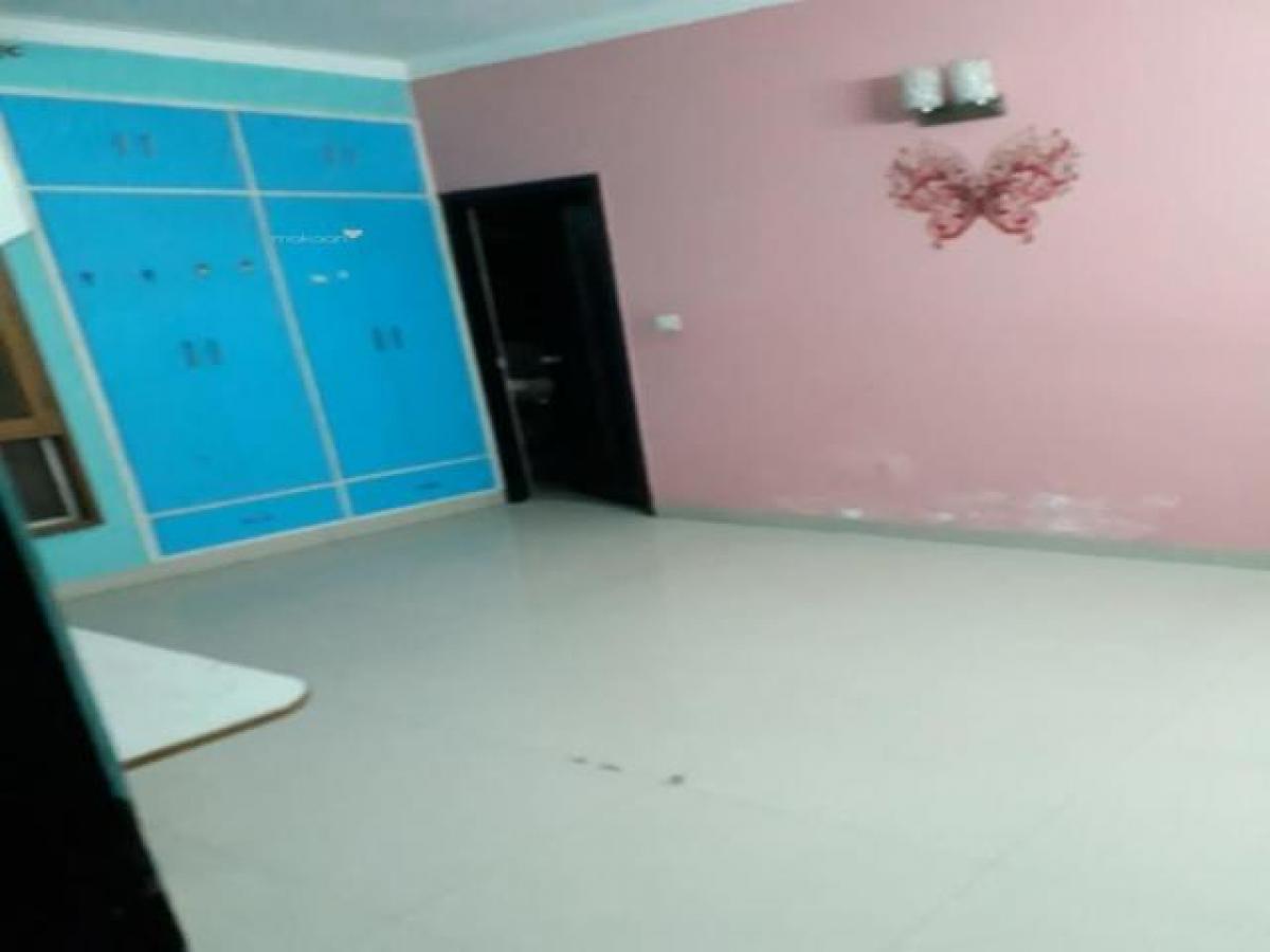 Picture of Apartment For Rent in Greater Noida, Uttar Pradesh, India