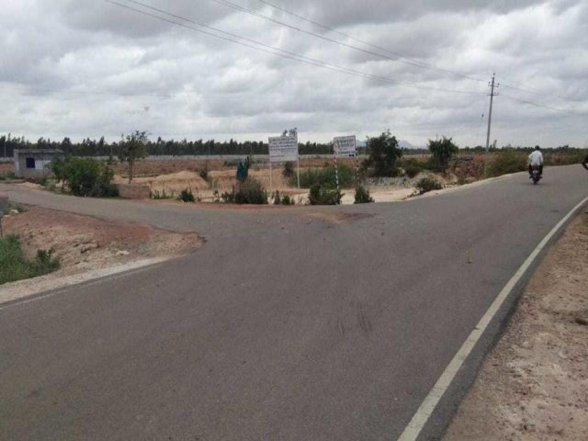 Picture of Residential Land For Sale in Bangalore, Karnataka, India