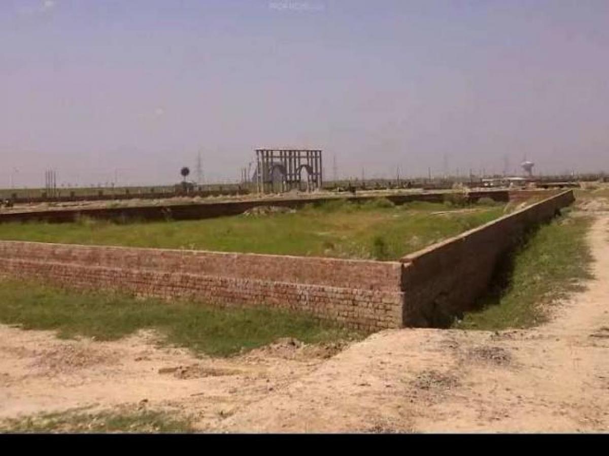 Picture of Residential Land For Sale in Mohali, Punjab, India