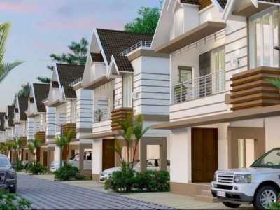 Home For Sale in Thrissur, India