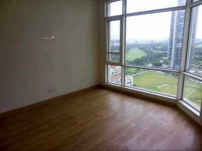 Apartment For Rent in Greater Noida, India