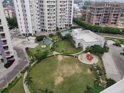 Home For Sale in Lucknow, India