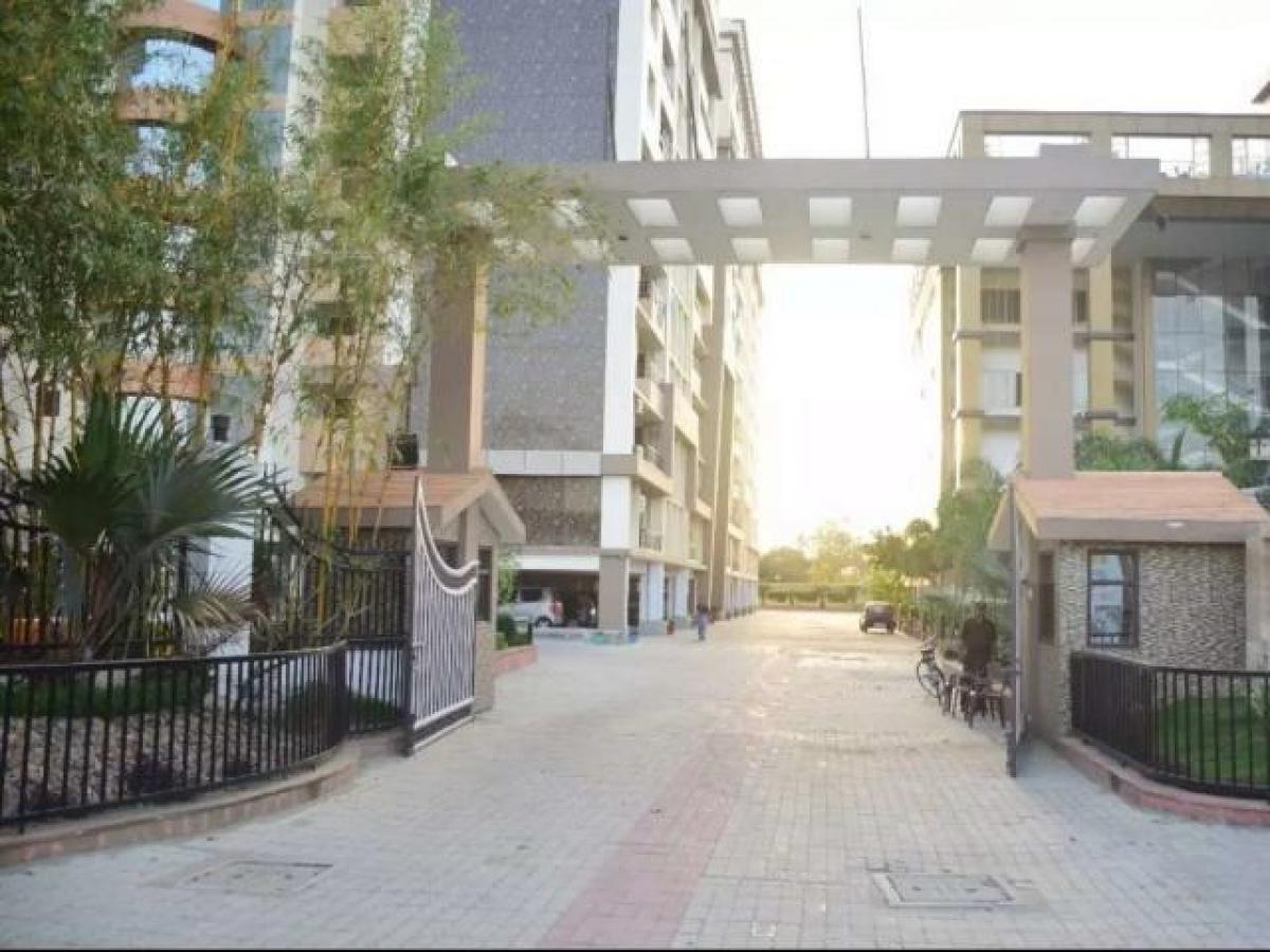 Picture of Home For Sale in Lucknow, Uttar Pradesh, India