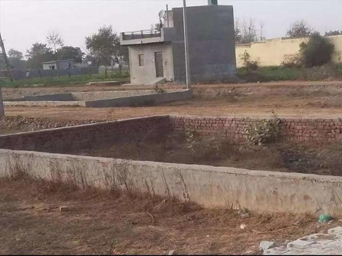 Picture of Residential Land For Sale in Faridabad, Haryana, India