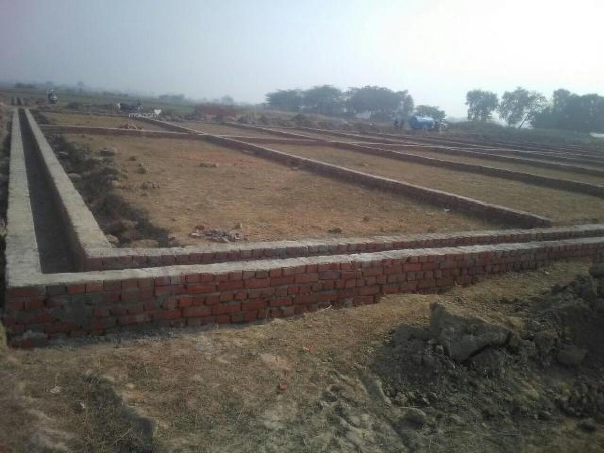 Picture of Residential Land For Sale in Lucknow, Uttar Pradesh, India