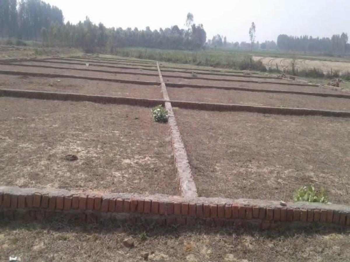 Picture of Residential Land For Sale in Lucknow, Uttar Pradesh, India
