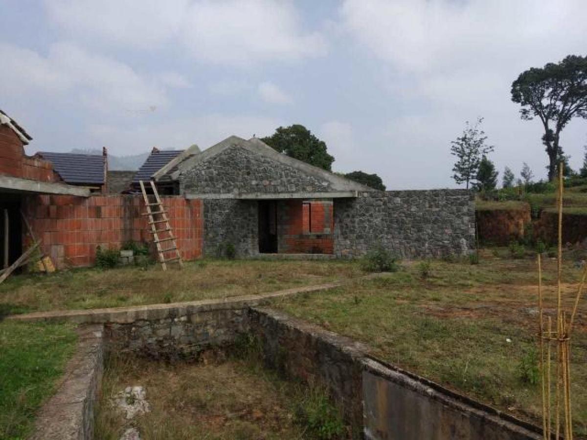 Picture of Residential Land For Sale in Ooty, Tamil Nadu, India