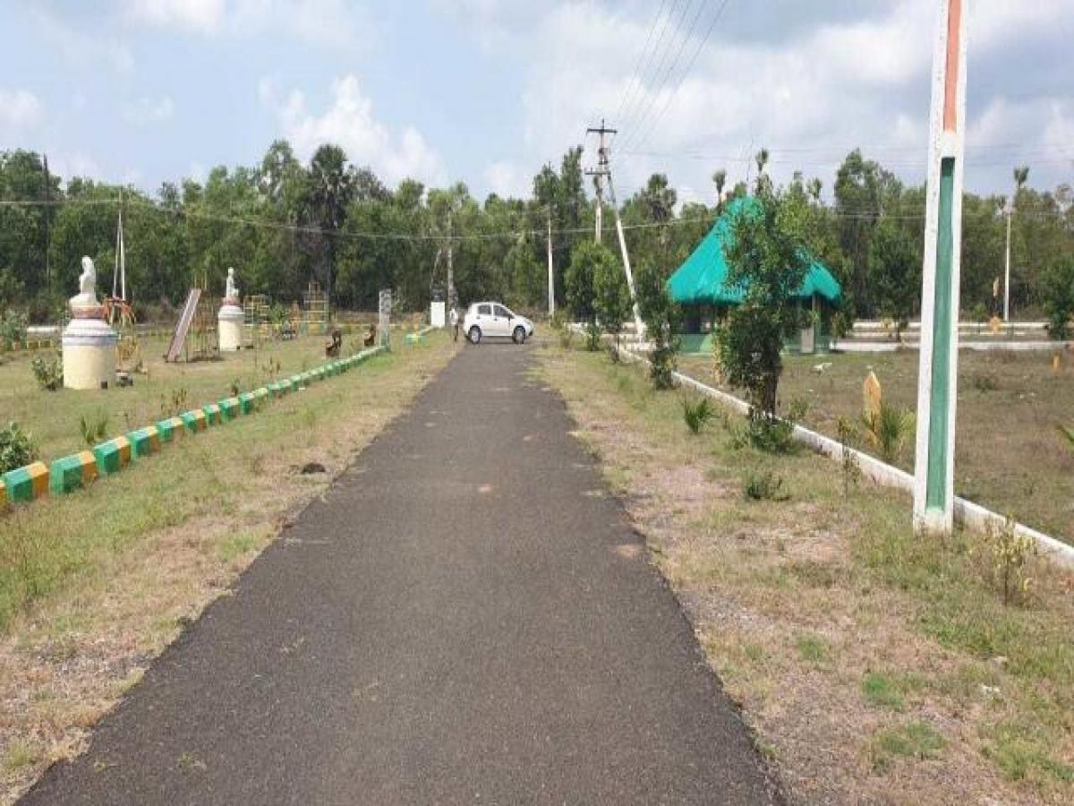 Picture of Residential Land For Sale in Kakinada, Andhra Pradesh, India