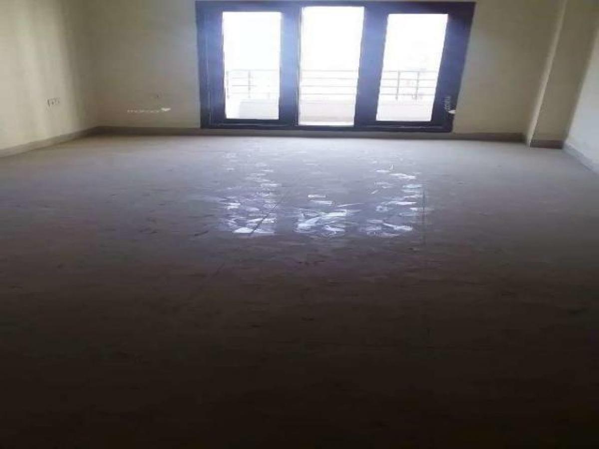 Picture of Home For Sale in Faridabad, Haryana, India